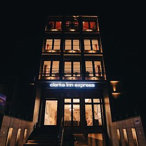 Clarks Inn Express, Dehradun